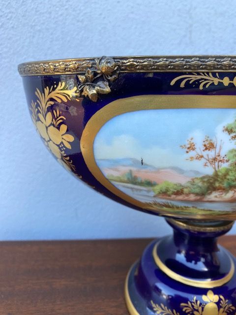 Vaso in Porcellana di Limoges_Conservato_car 3248 - Foto 2