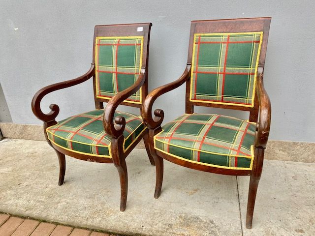 Coppia di Poltrone Carlo X in Mogano - Restaurata (in corso d'opera)_car 3326 - Foto 1