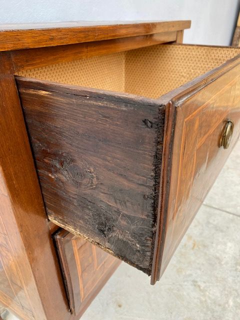 Comodino Luigi XVI Lastronato in Noce - Restaurato (in corso d'opera)_car 3370 - Foto 6